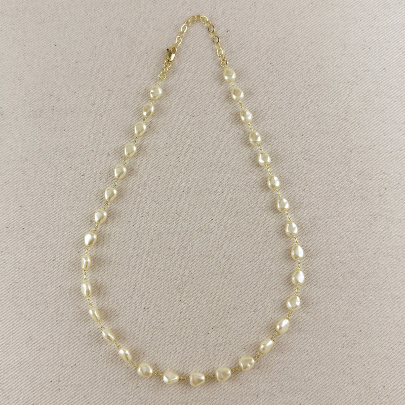 How to Wear Pearls Without Looking Dated
