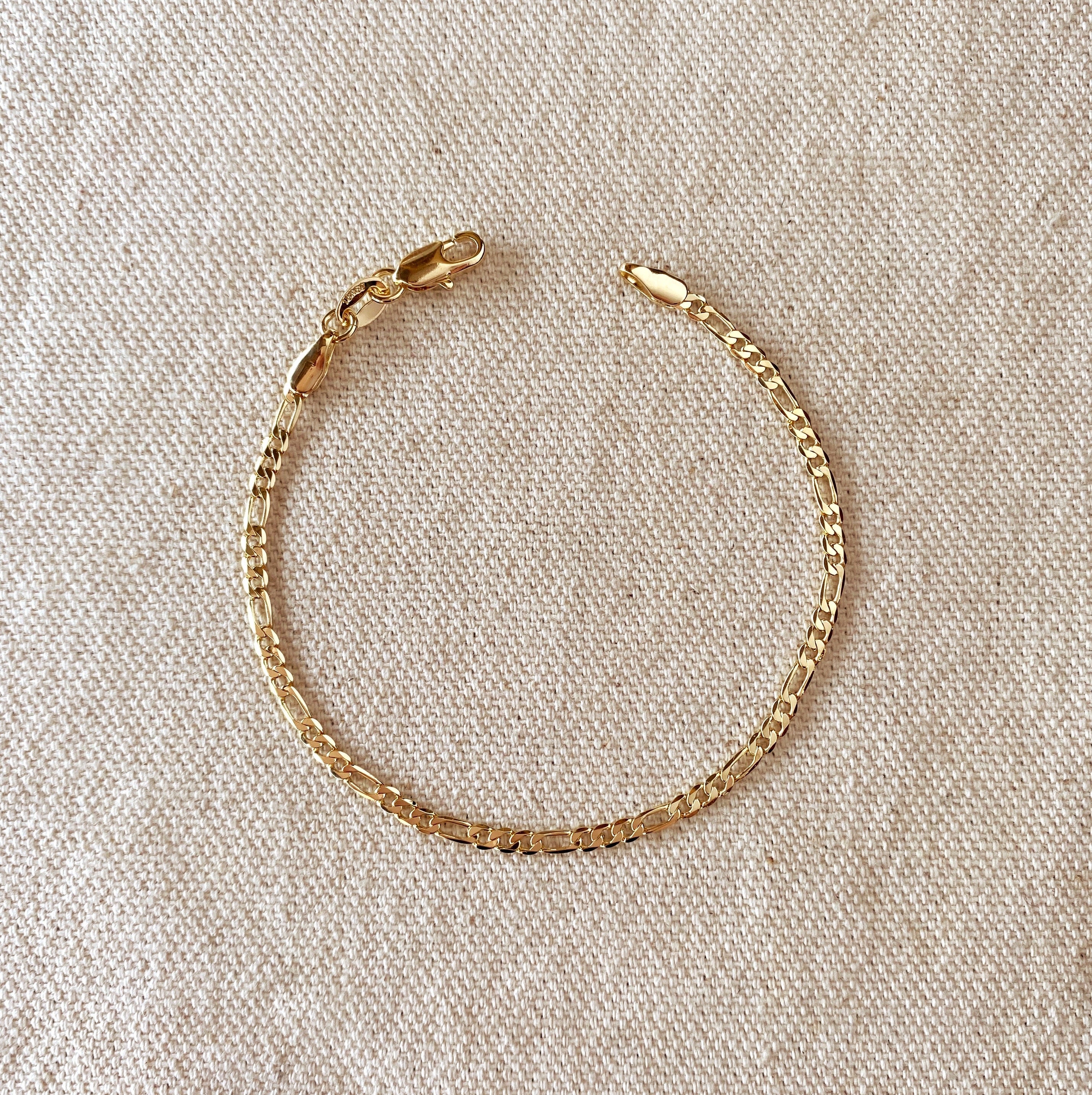 Mondsee 18k Gold Filled 2.5mm Flat Figaro Chain Bracelet | 18k Gold Filled Jewelry