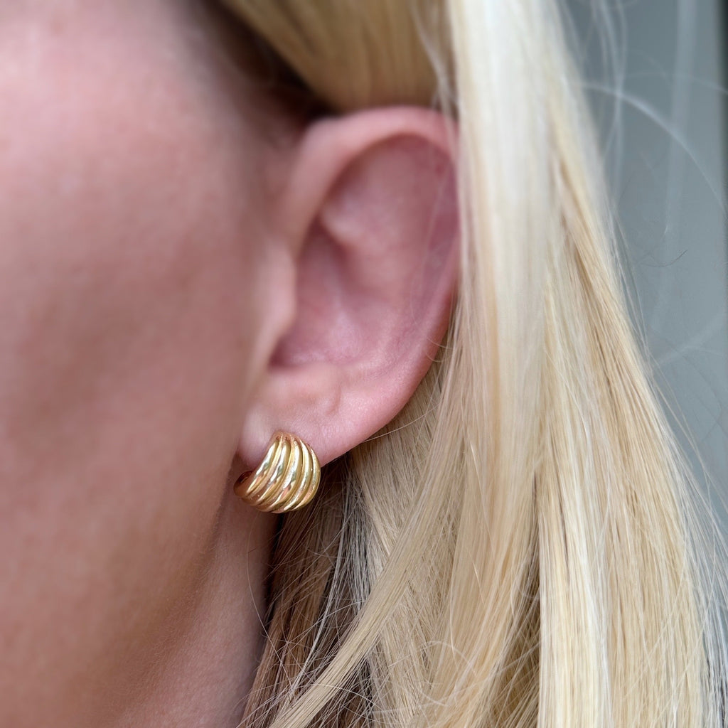 Mondsee 18k Gold Filled Groove C-Hoop Earrings | 18k Gold Filled Jewelry