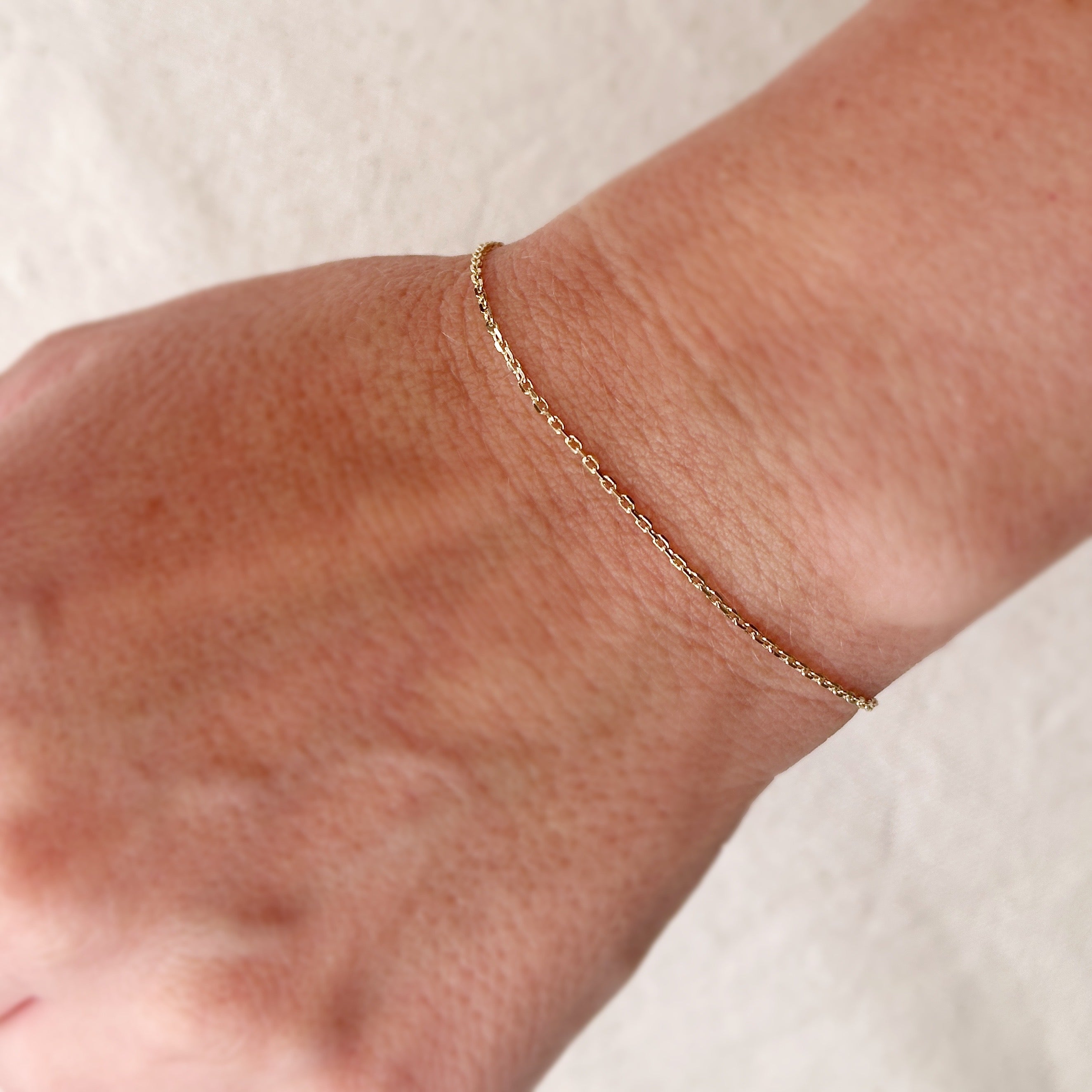 Mondsee 0.9mm Link Chain Bracelet | 18k Gold Filled Jewelry