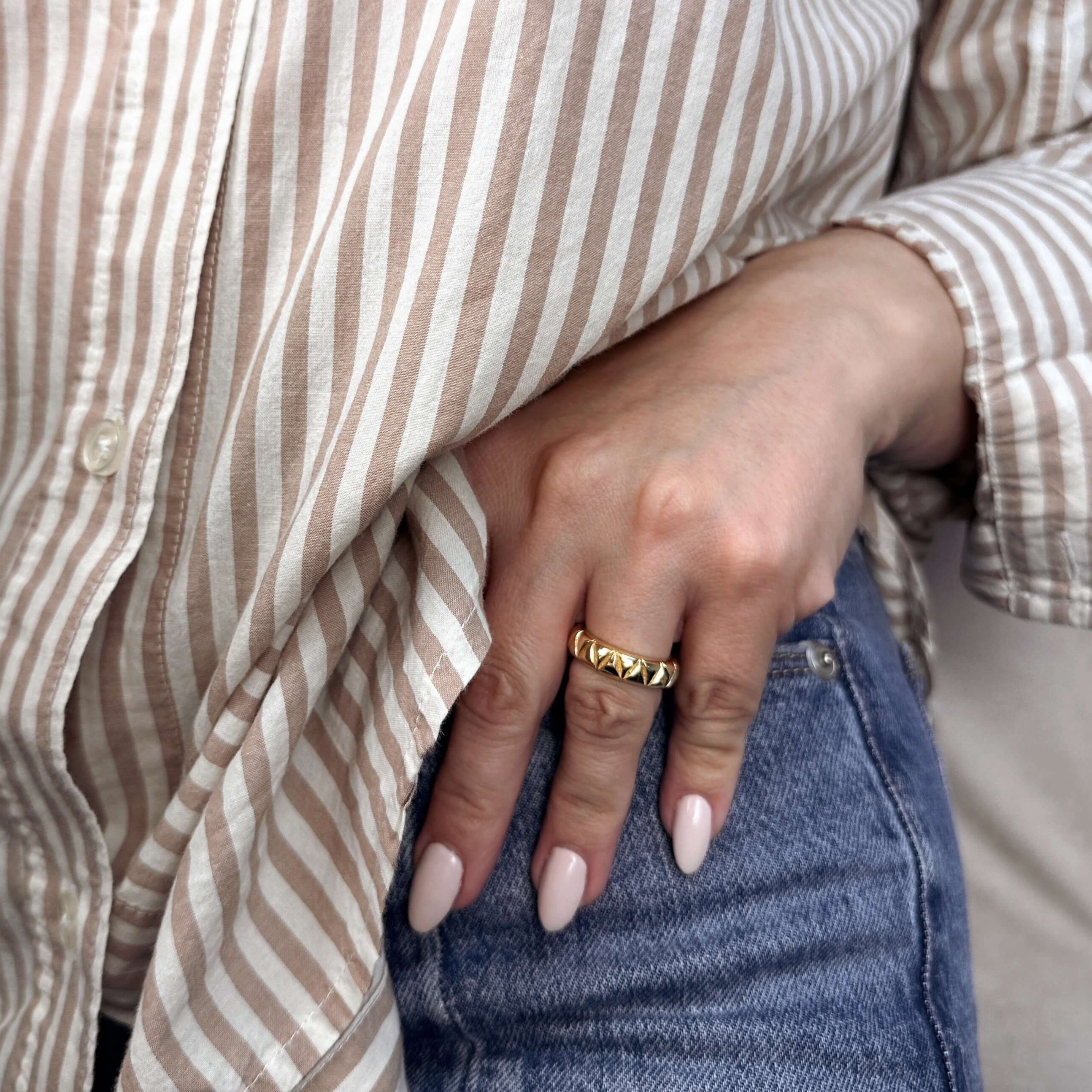 Mondsee 18k Gold Filled Diamond Cut Detail Band Ring | 18k Gold Filled Jewelry
