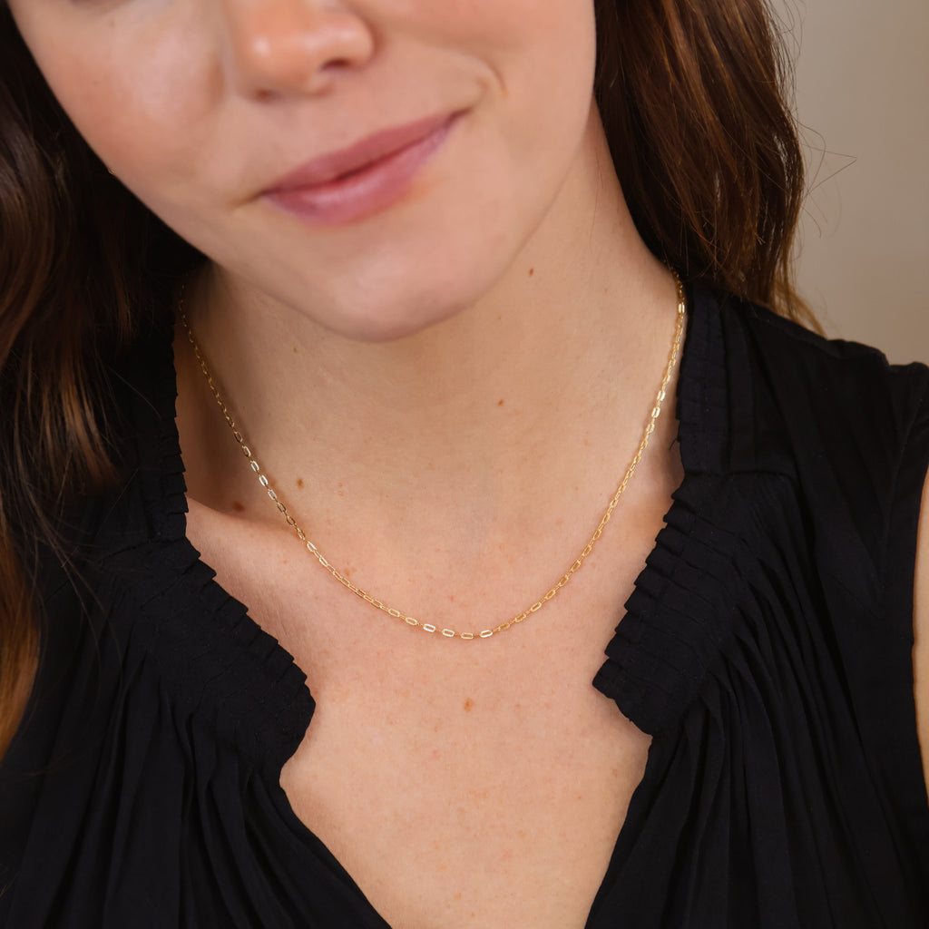 Mondsee 18k Gold Filled Mini Diamond Cut Paperclip Chain | 18k Gold Filled Jewelry