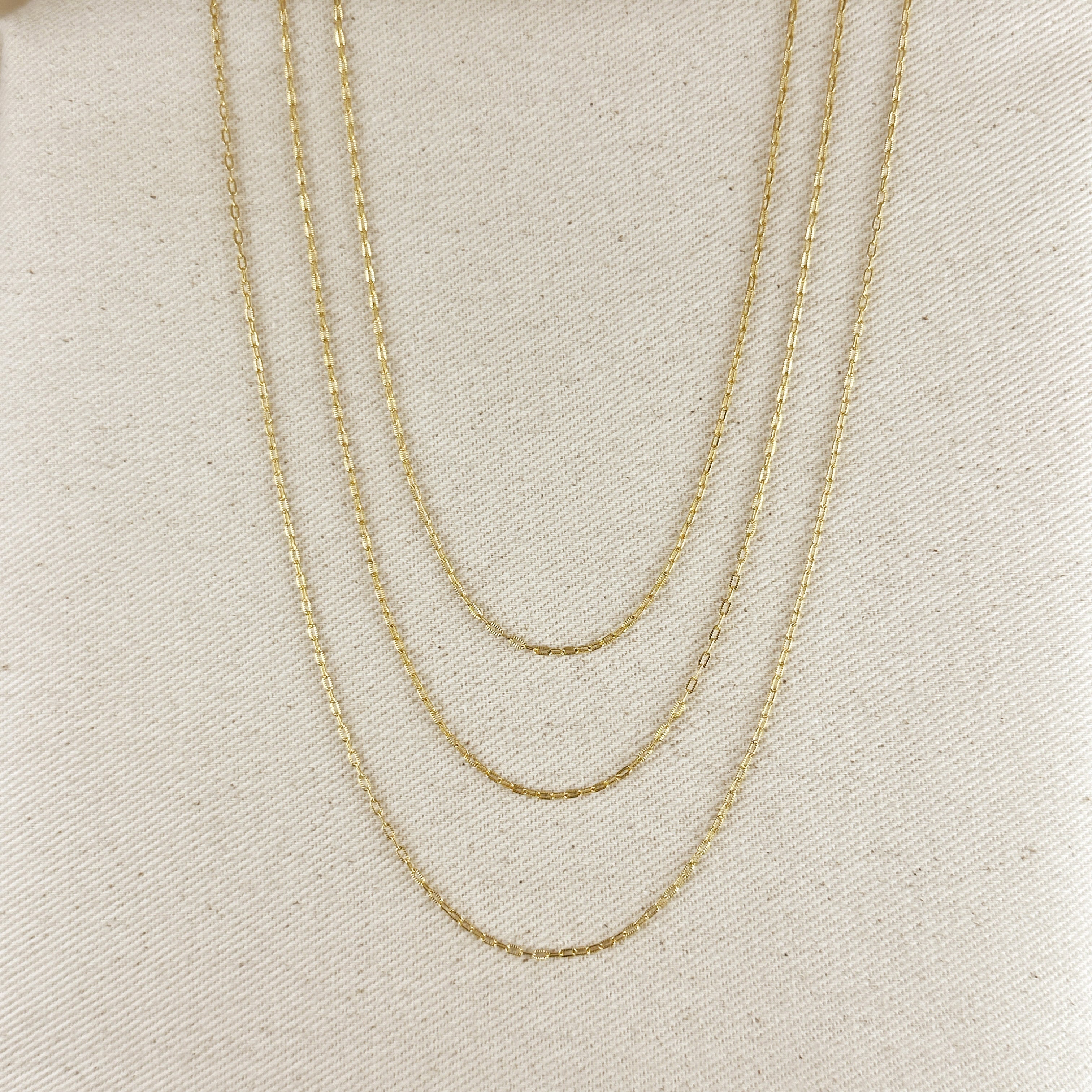 Mondsee 18k Gold Filled Mini Diamond Cut Paperclip Chain | 18k Gold Filled Jewelry