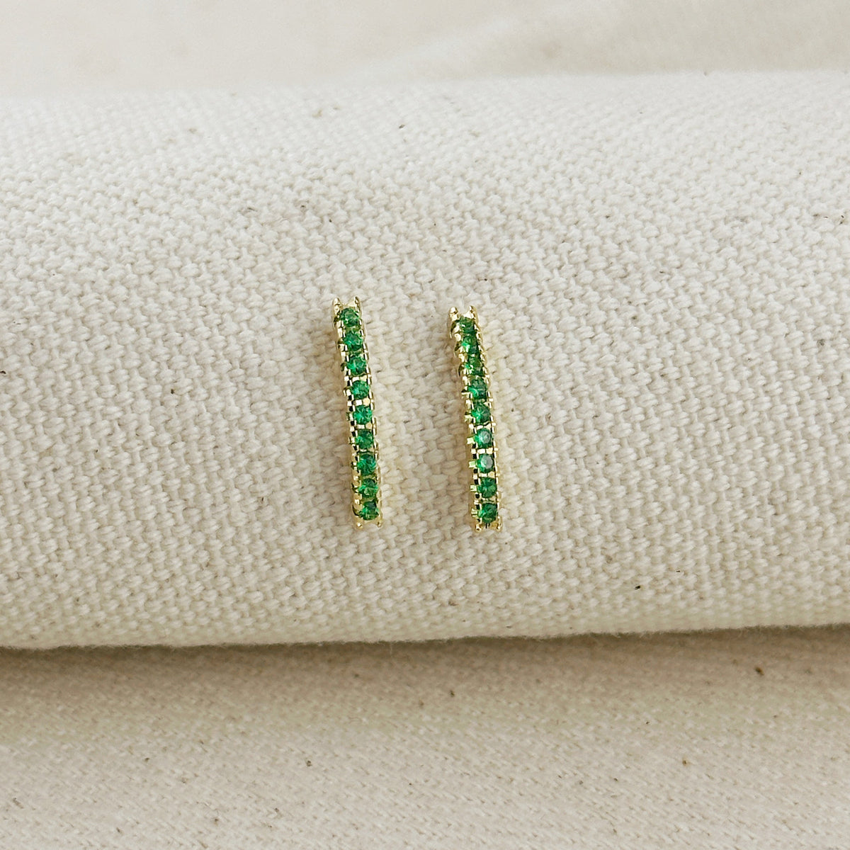 18k Gold Filled CZ Thin Line Stud – Emerald