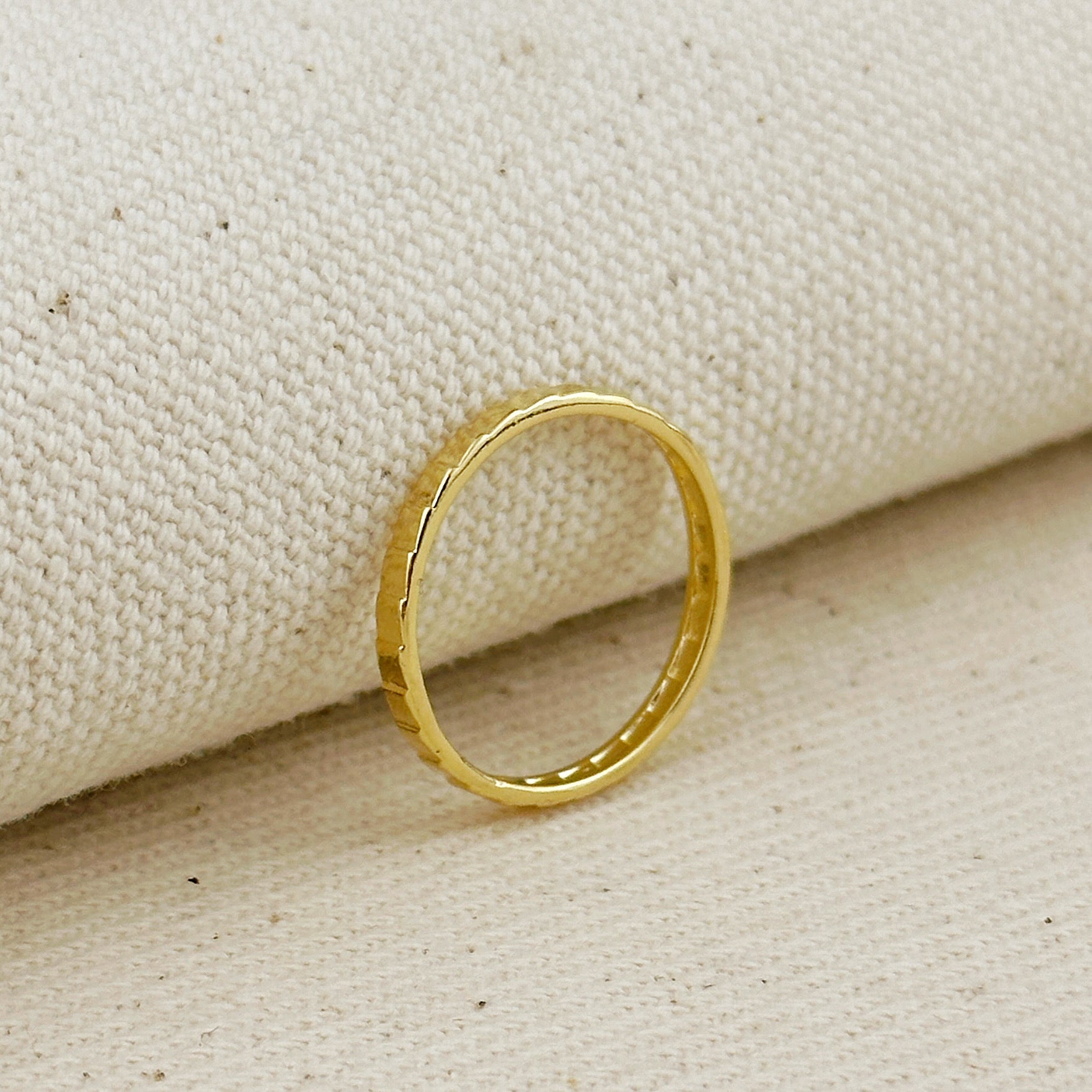 Mondsee 18k Gold Filled 2mm Diamond Cut Band Ring | 18k Gold Filled Jewelry