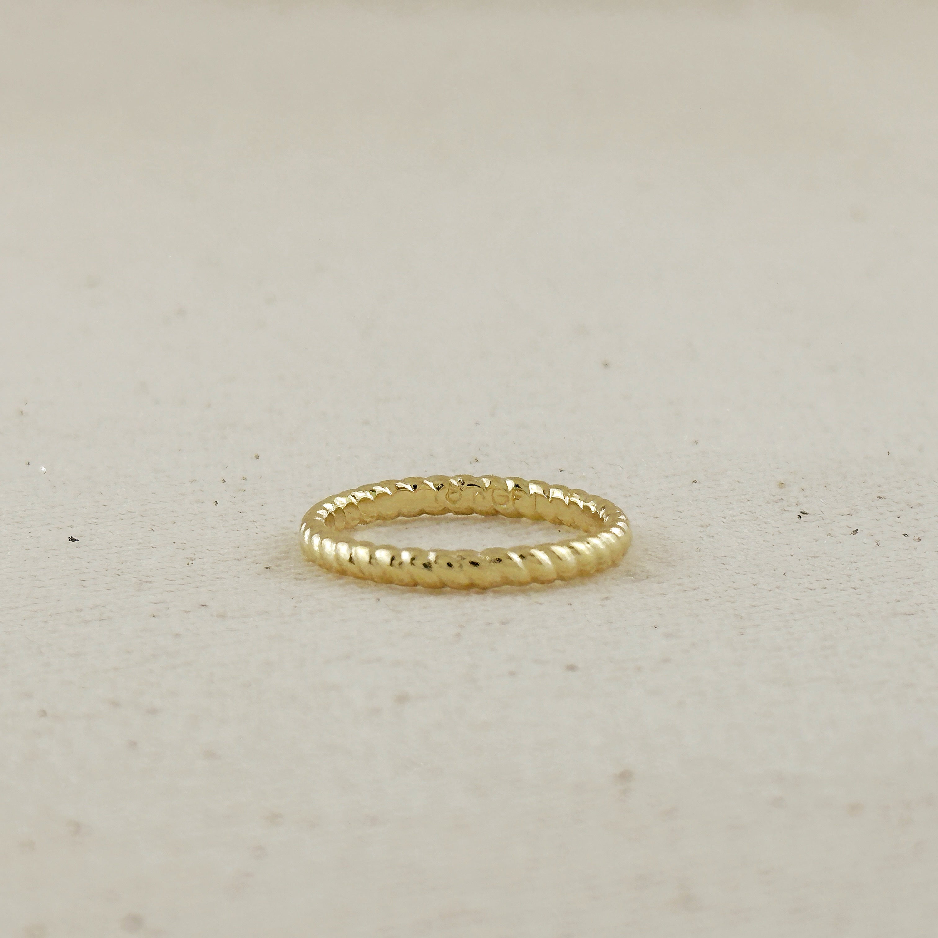 Mondsee 18k Gold Filled Twisted Design Band Ring | 18k Gold Filled Jewelry