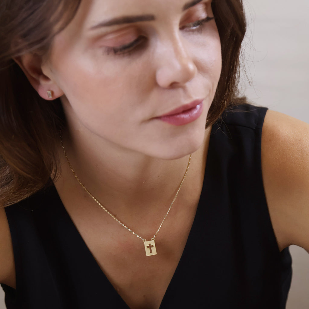 Mondsee 18k Gold Filled Cross Plate Necklace | 18k Gold Filled Jewelry