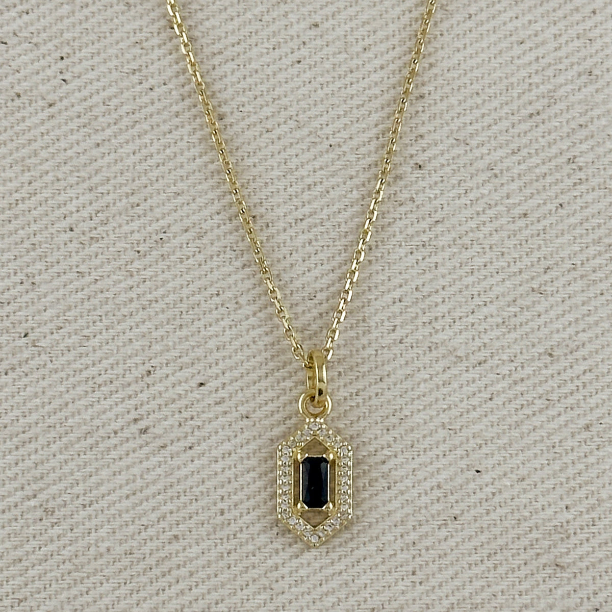 18k Gold Filled Fancy Baguette Pendant Necklace – Black