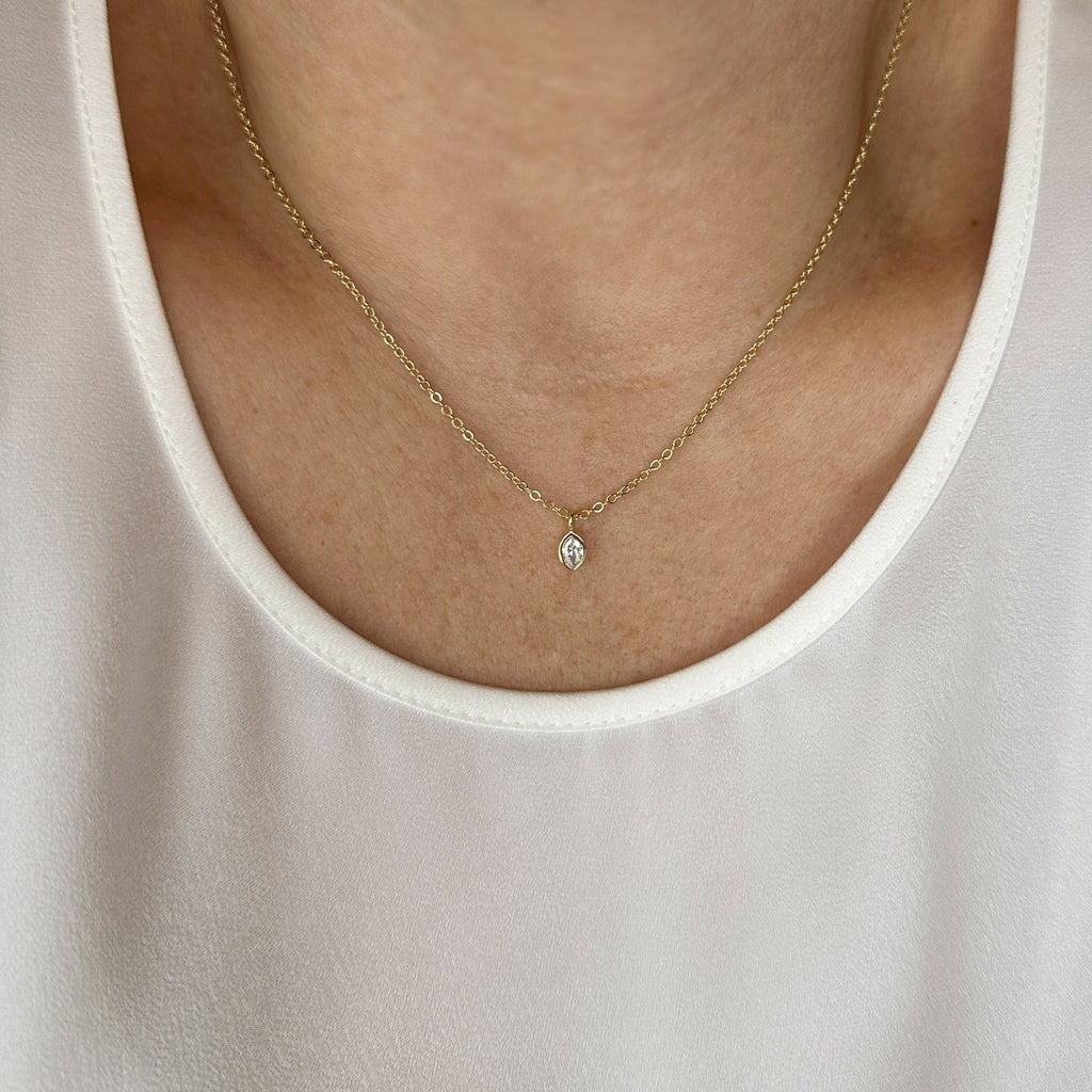 Mondsee 18k Gold Filled Ellipse Solitaire Necklace | 18k Gold Filled Jewelry