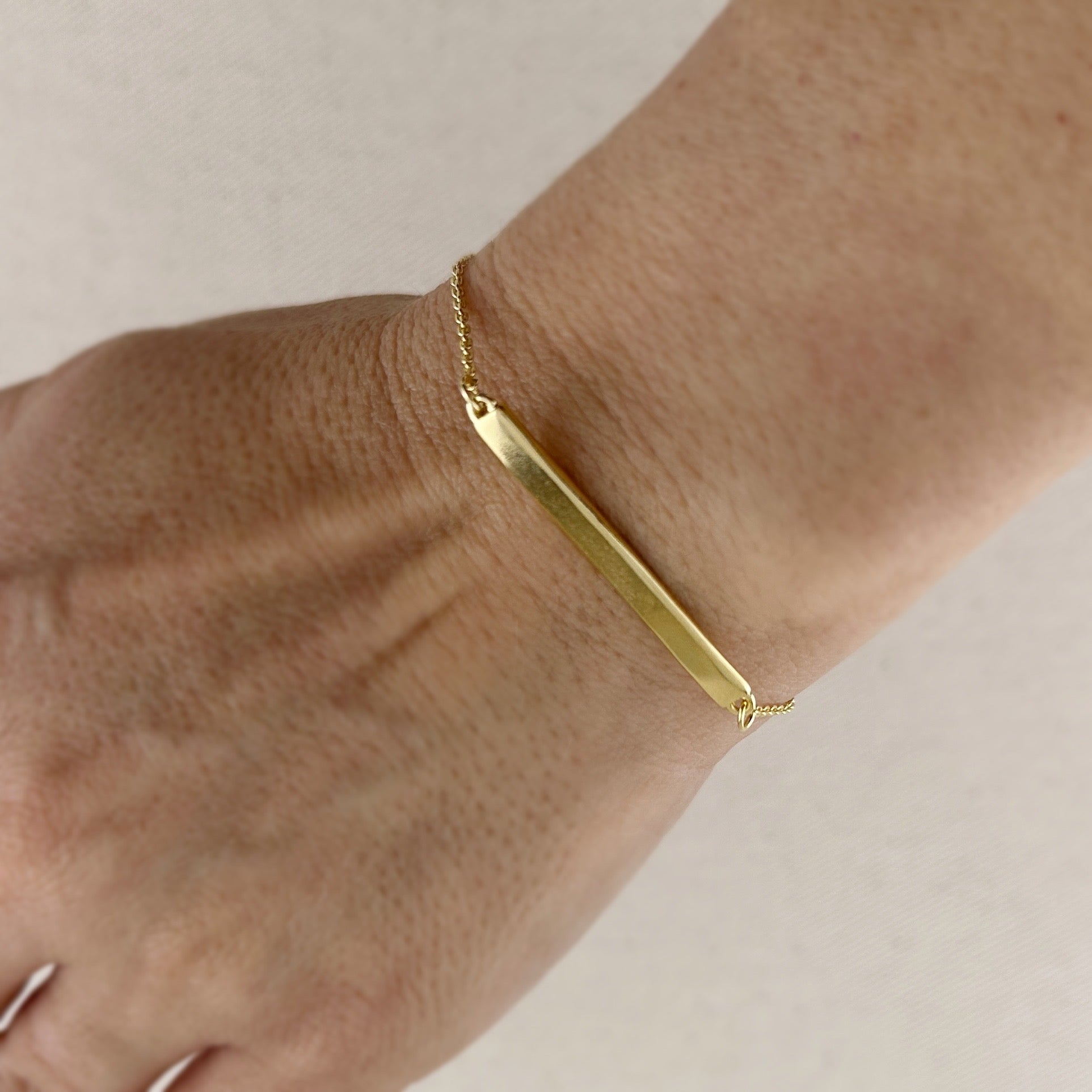 Mondsee 18k Gold Filled Polished Bar Bracelet | 18k Gold Filled Jewelry