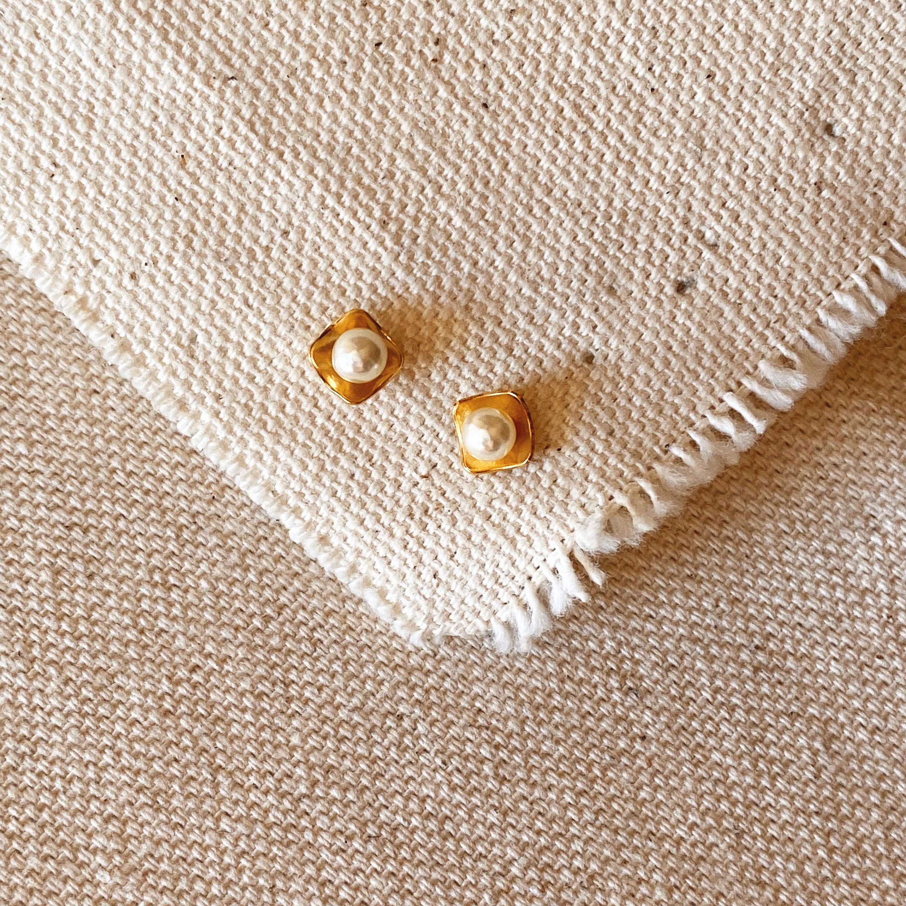 Mondsee 18k Gold Filled 4mm Simulated Pearl Stud | 18k Gold Filled Jewelry