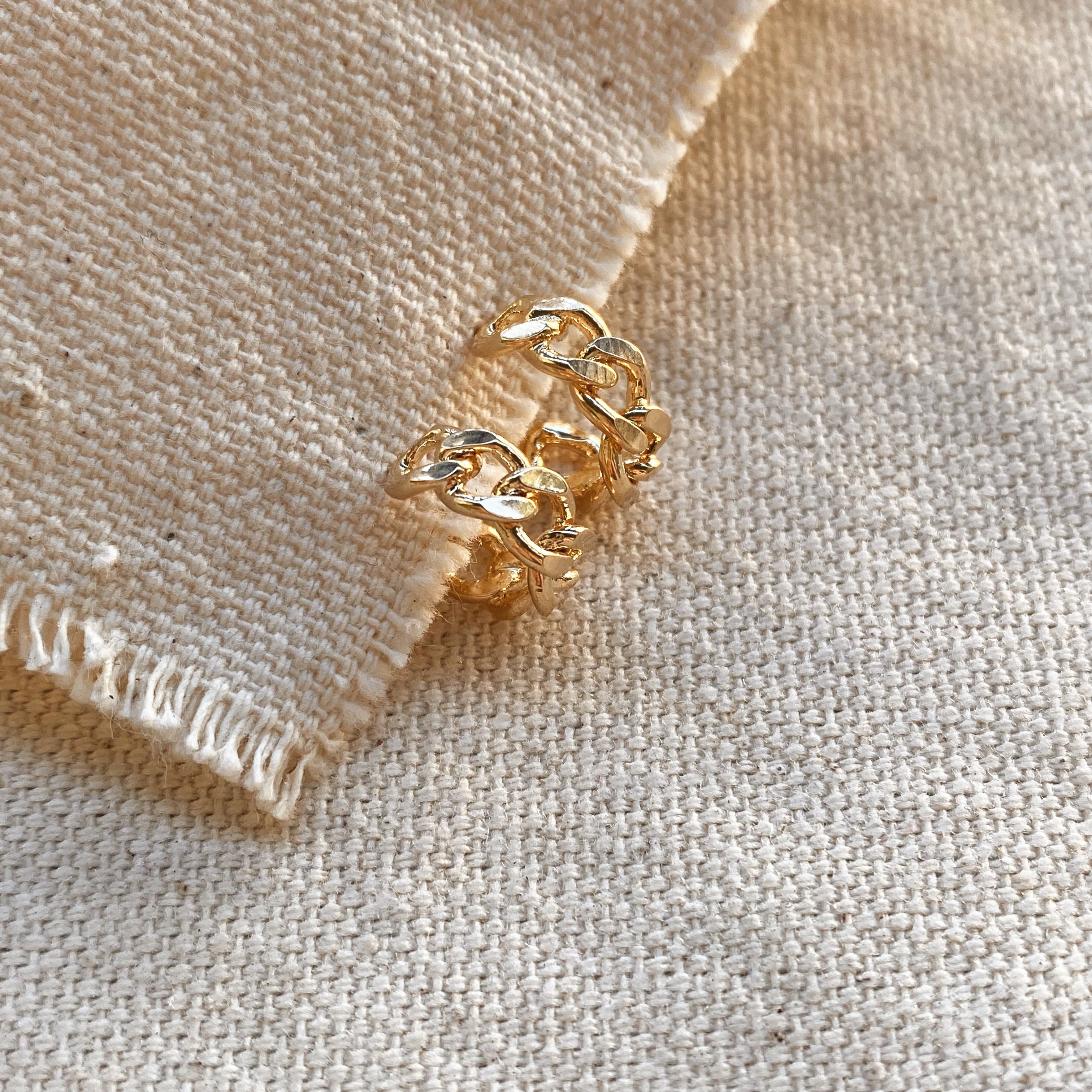 Mondsee 18k Gold Filled Petite Cuban Link Chain C-Hoop Earrings | 18k Gold Filled Jewelry