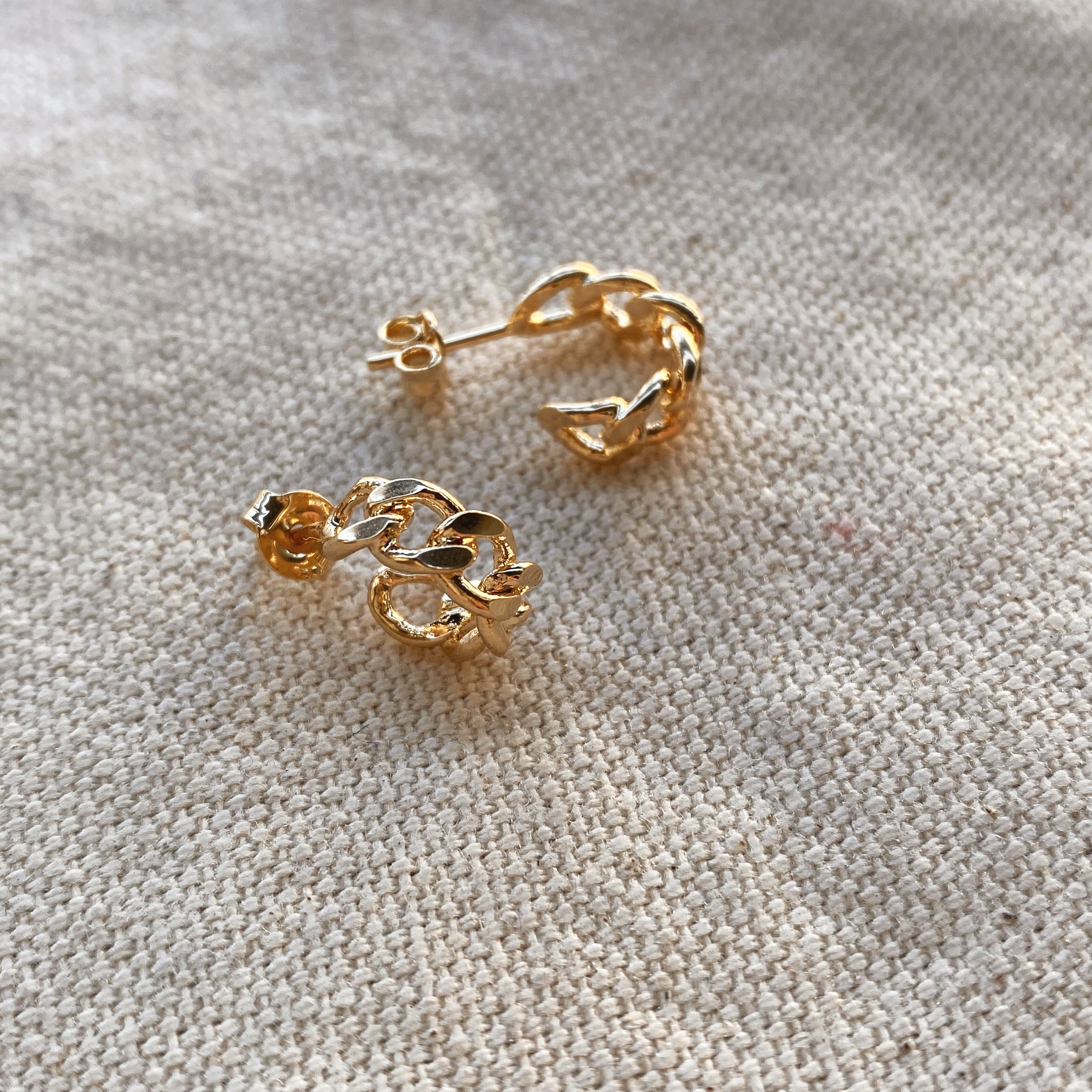 Mondsee 18k Gold Filled Petite Cuban Link Chain C-Hoop Earrings | 18k Gold Filled Jewelry