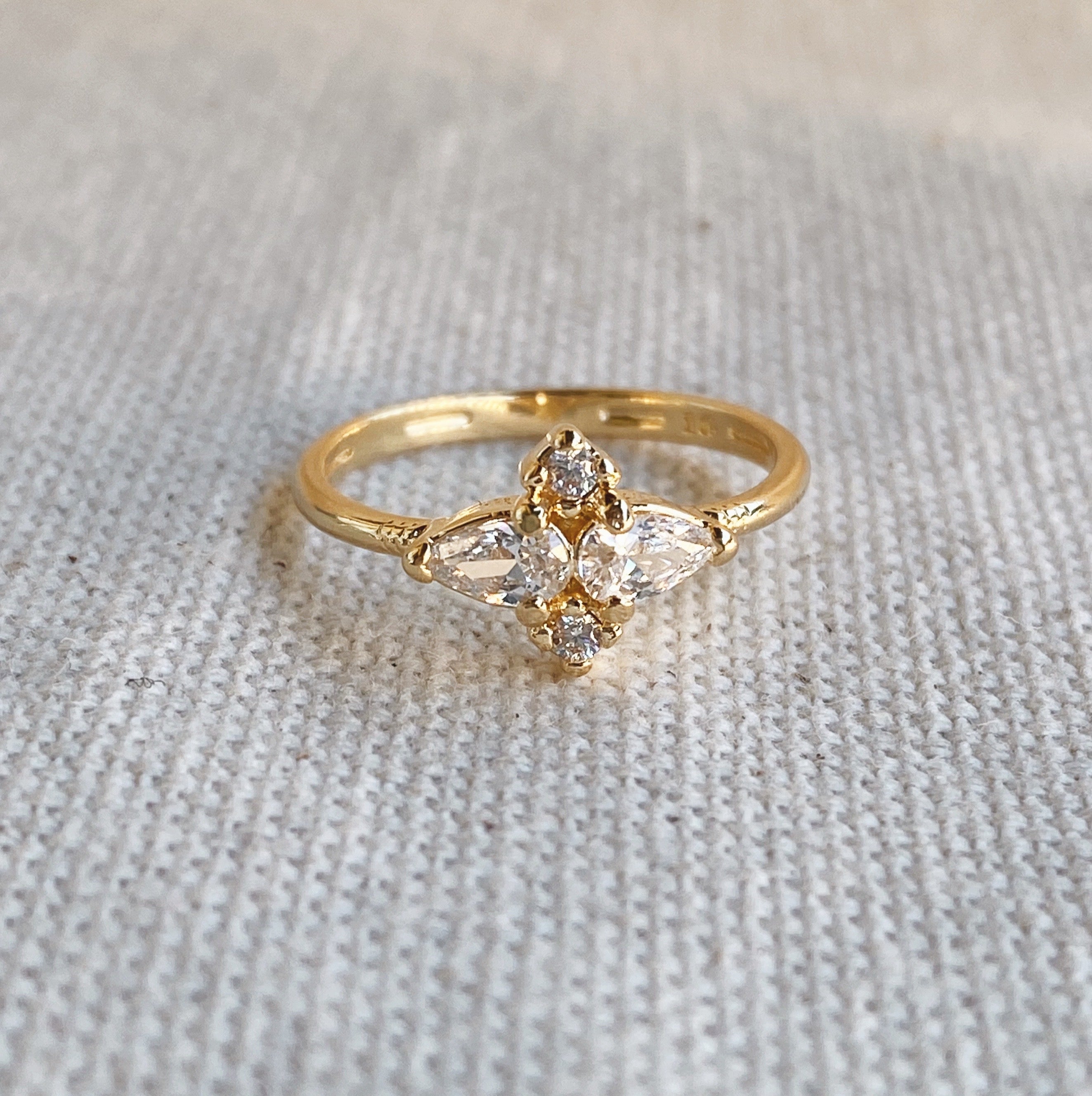 Mondsee 18k Gold Filled Vintage Flower Cubic Zirconia Ring | 18k Gold Filled Jewelry