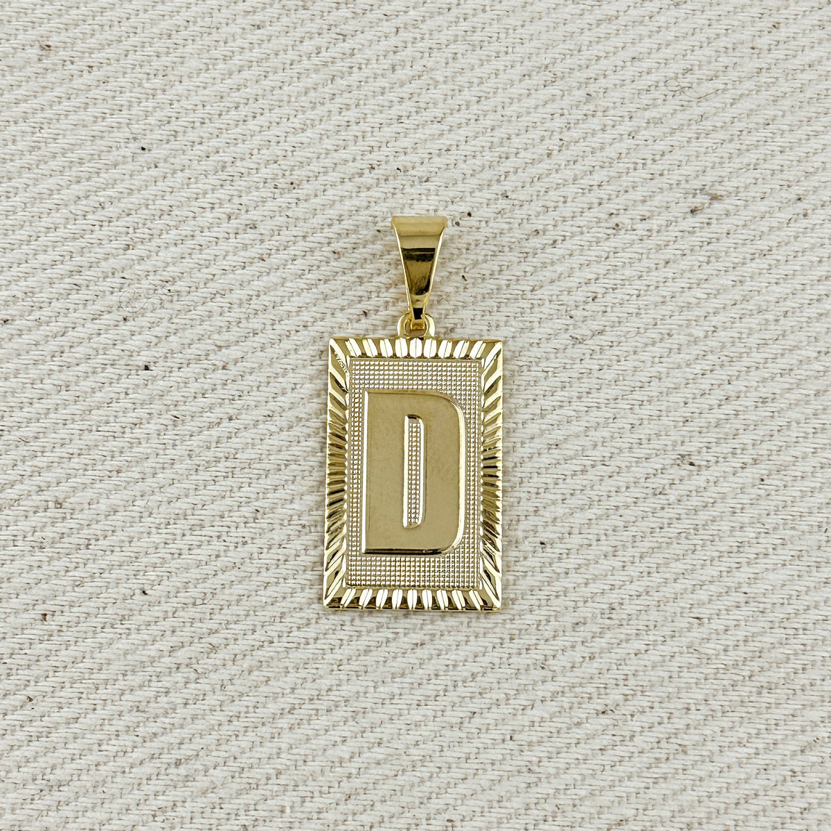 18k Gold Filled Vintage Diamond Cut Initial Plate Pendant – D