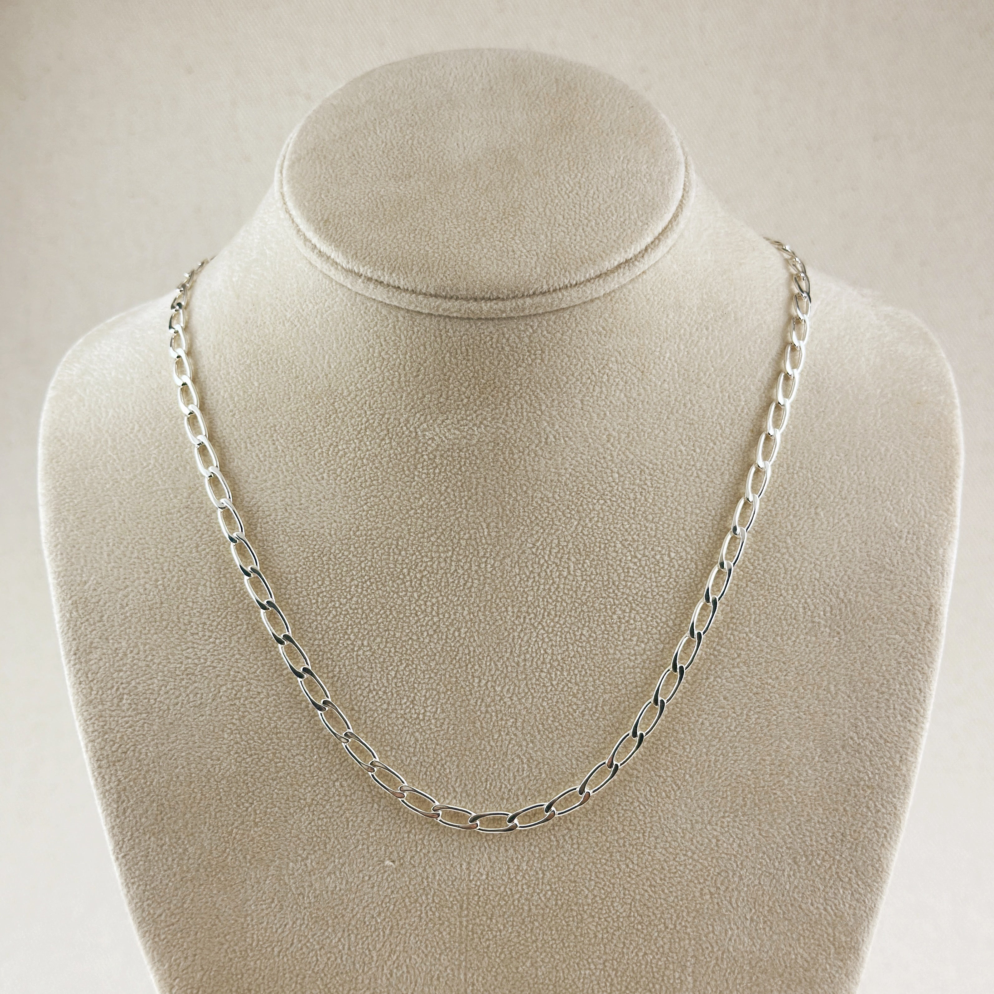 Mondsee Sterling Silver Flat Elongated Curb Chain 4.0mm | 18k Gold Filled Jewelry