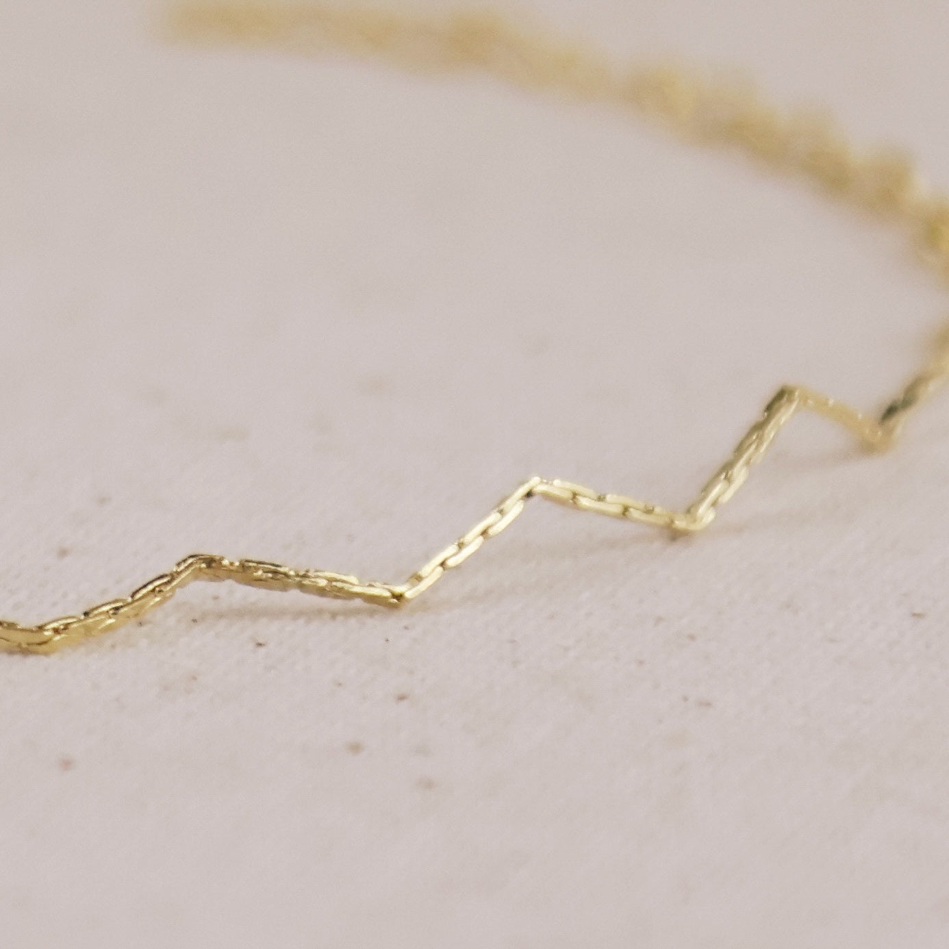Mondsee 18k Gold Filled Zig Zag Anklet | 18k Gold Filled Jewelry
