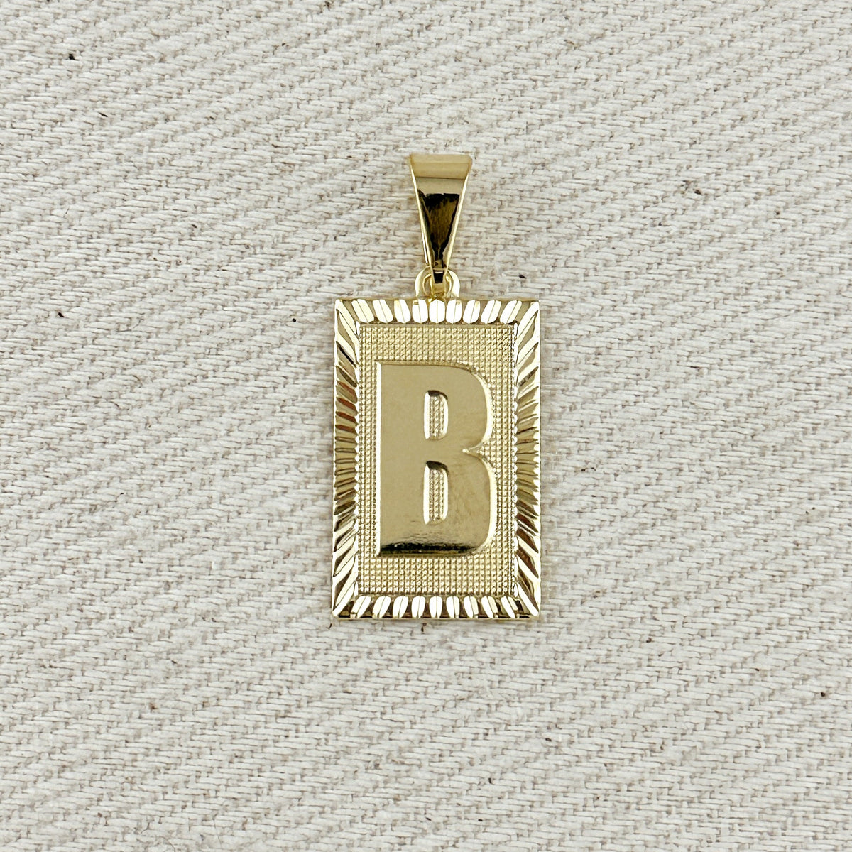 18k Gold Filled Vintage Diamond Cut Initial Plate Pendant – B