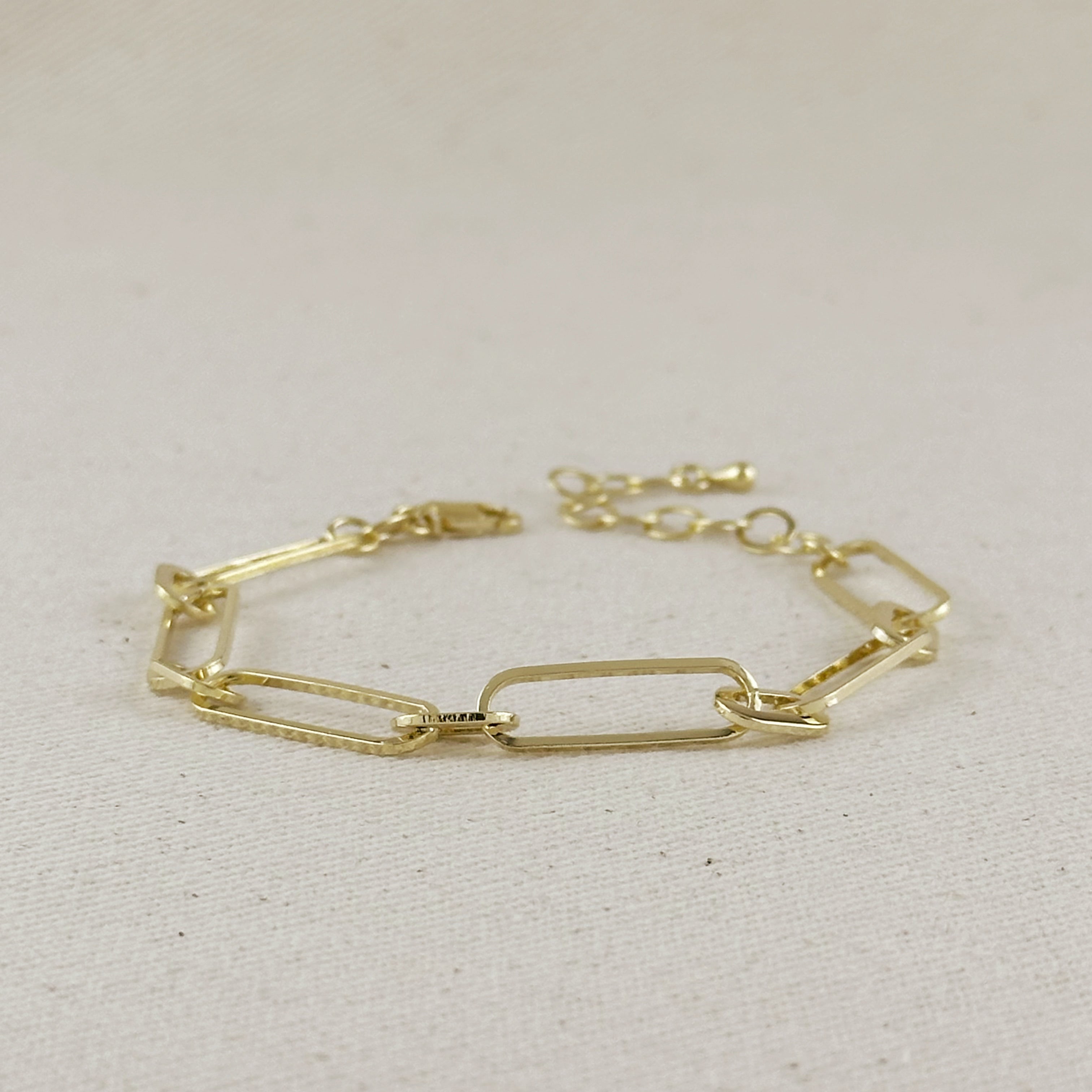 Mondsee 18K Gold Filled Oversized Paperclip Bracelet | 18k Gold Filled Jewelry