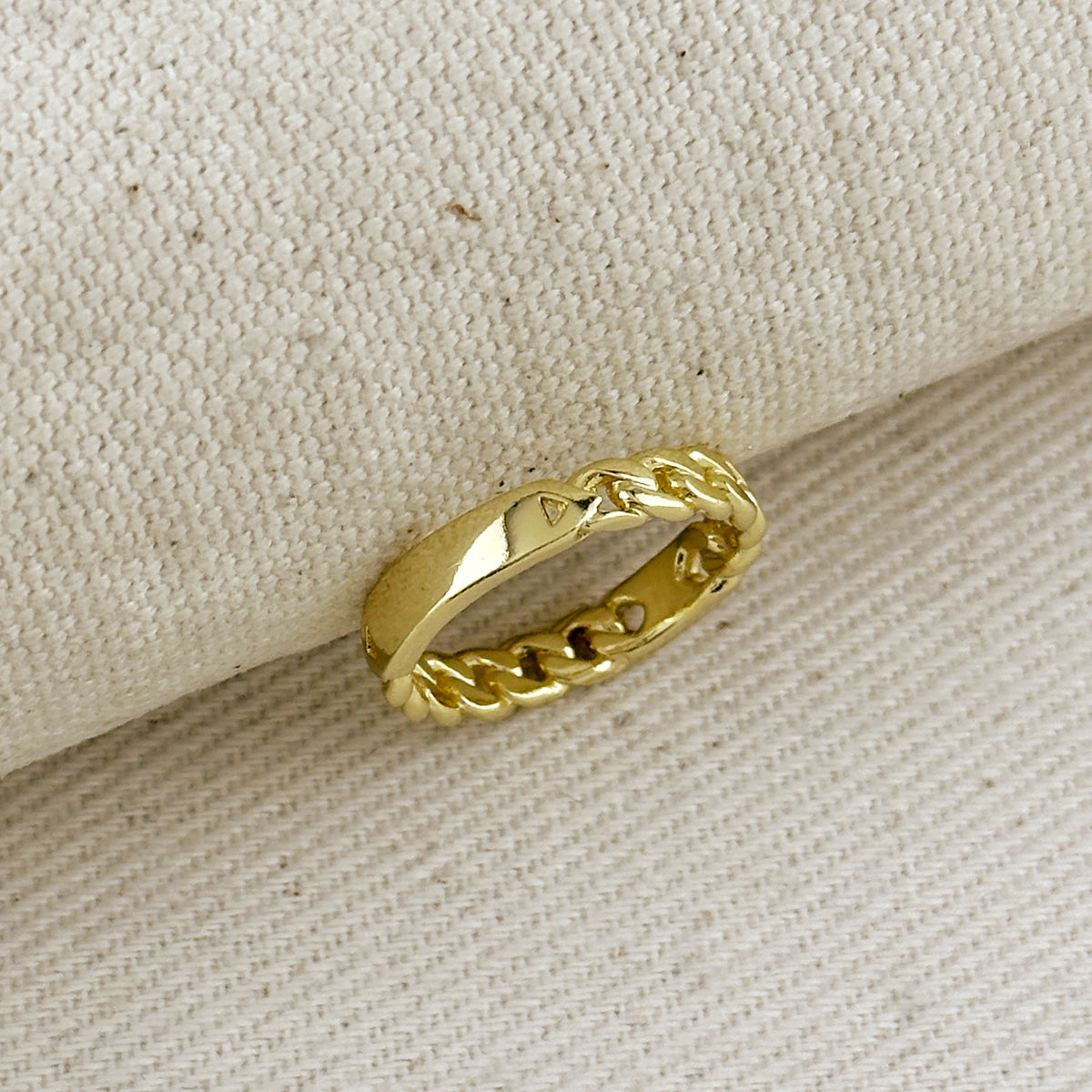 18k Gold Filled Chain With Polished Plate Ring
