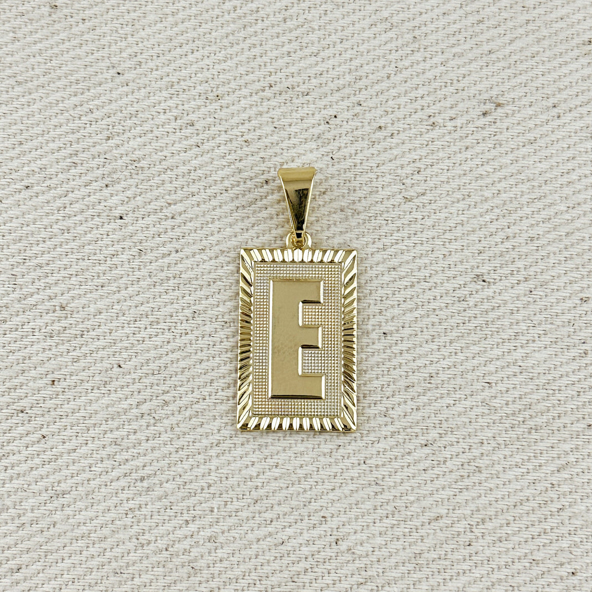 18k Gold Filled Vintage Diamond Cut Initial Plate Pendant – E