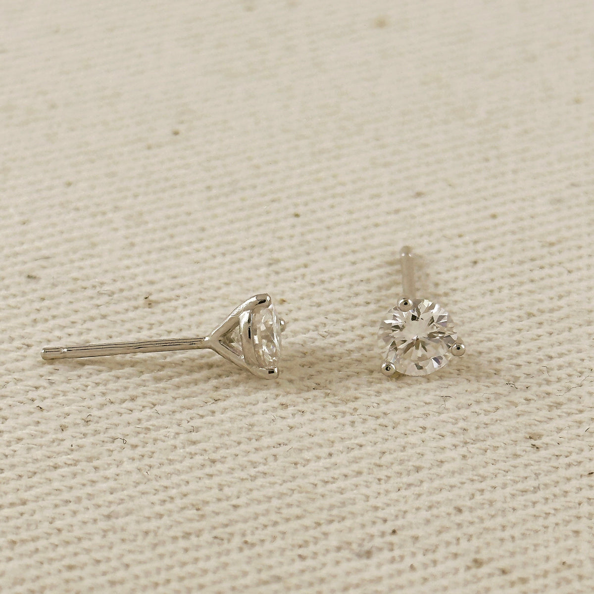 .925 Sterling Silver Rhodium Plated 1.0ct Moissanite Stud Earrings