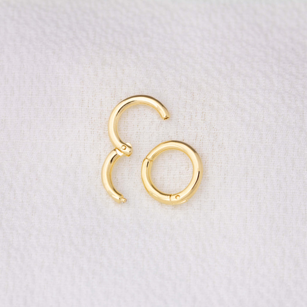 Mini Seamless Clicker Hoop Earrings