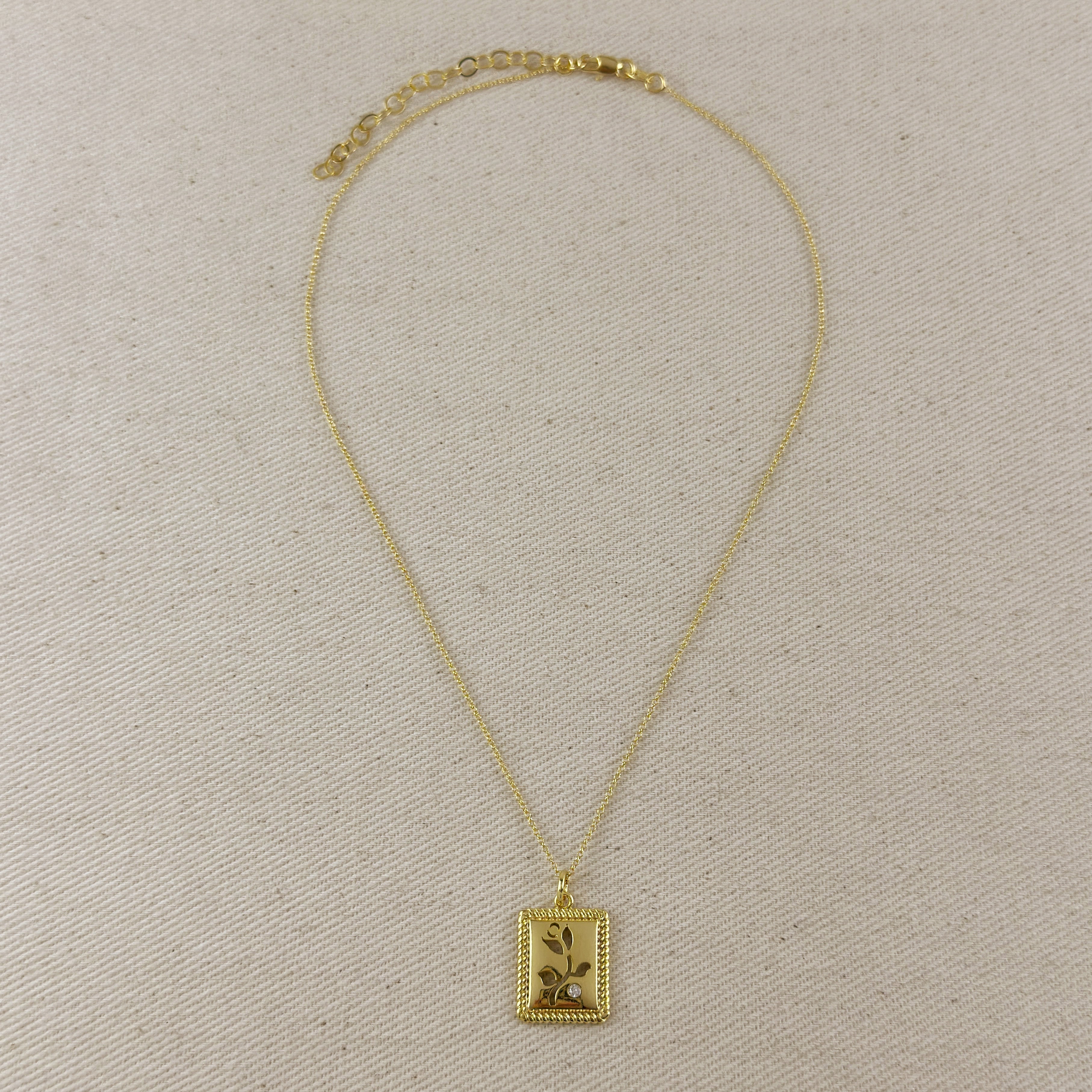 Mondsee 18k Gold Filled Flower Plaque Necklace | 18k Gold Filled Jewelry