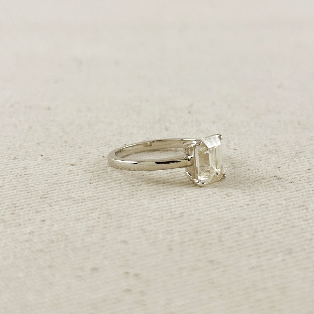 .925 Sterling Silver Rhodium Plated Moissanite Baguette Solitaire Ring