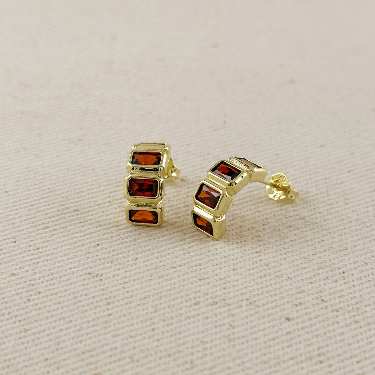 18k Gold Filled Chunky CZ Curve Earrings – Garnet