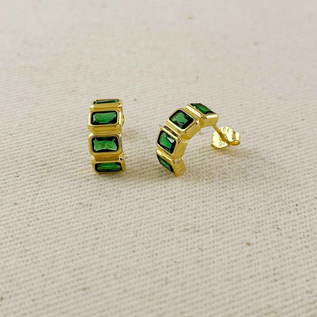 18k Gold Filled Chunky CZ Curve Earrings – Emerald
