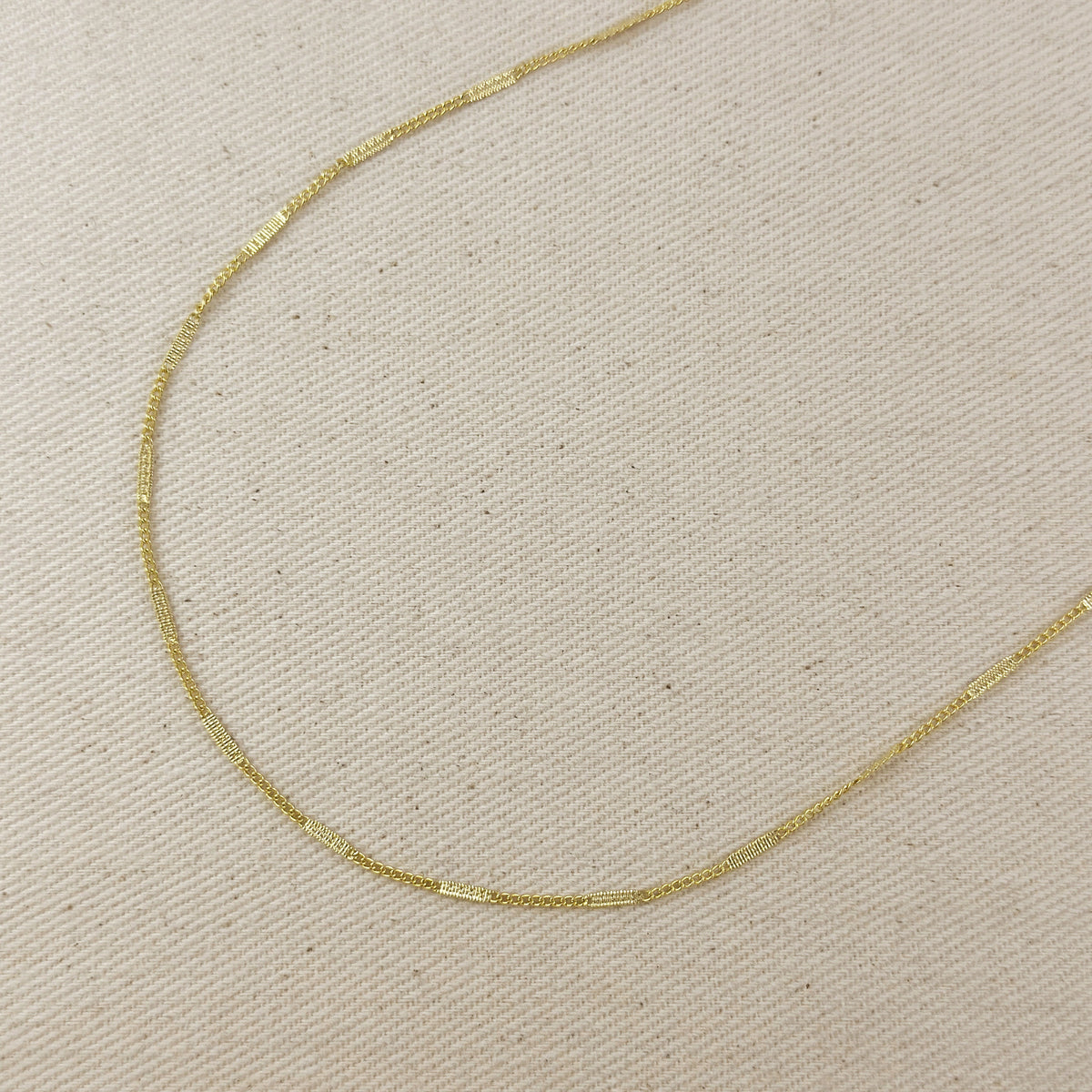 18k Gold Filled Pressed Detail Belly Chain