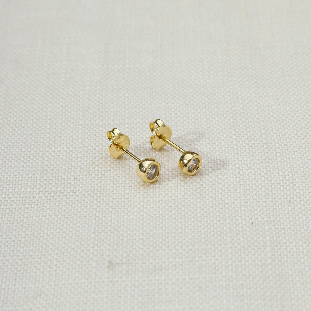 Mondsee 18k Gold Filled 4mm Round Bezel Cubic Zirconia Stud Earrings | 18k Gold Filled Jewelry