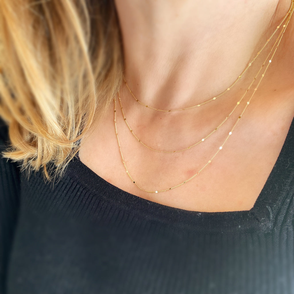 Mondsee 18k Gold Filled 1mm Curb Chain With Pressed Details | 18k Gold Filled Jewelry