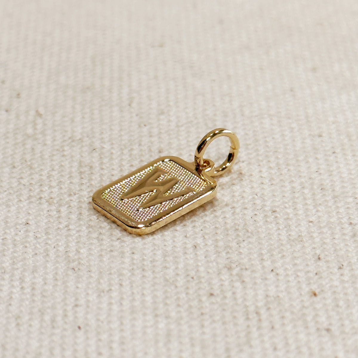 Textured Initial Plate Pendant – W