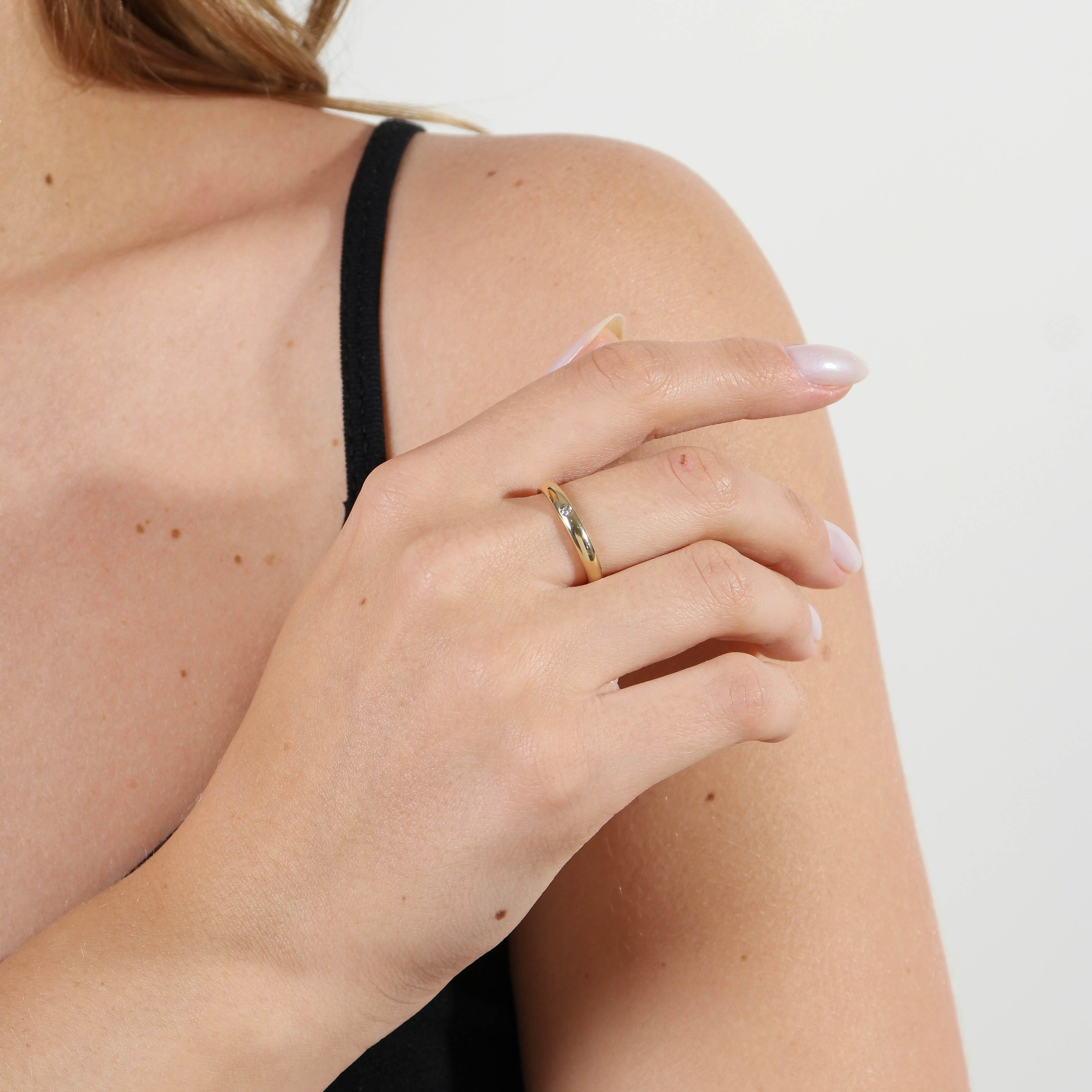 Mondsee 18k Gold Filled Band Ring With Cubic Zirconia Stone | 18k Gold Filled Jewelry