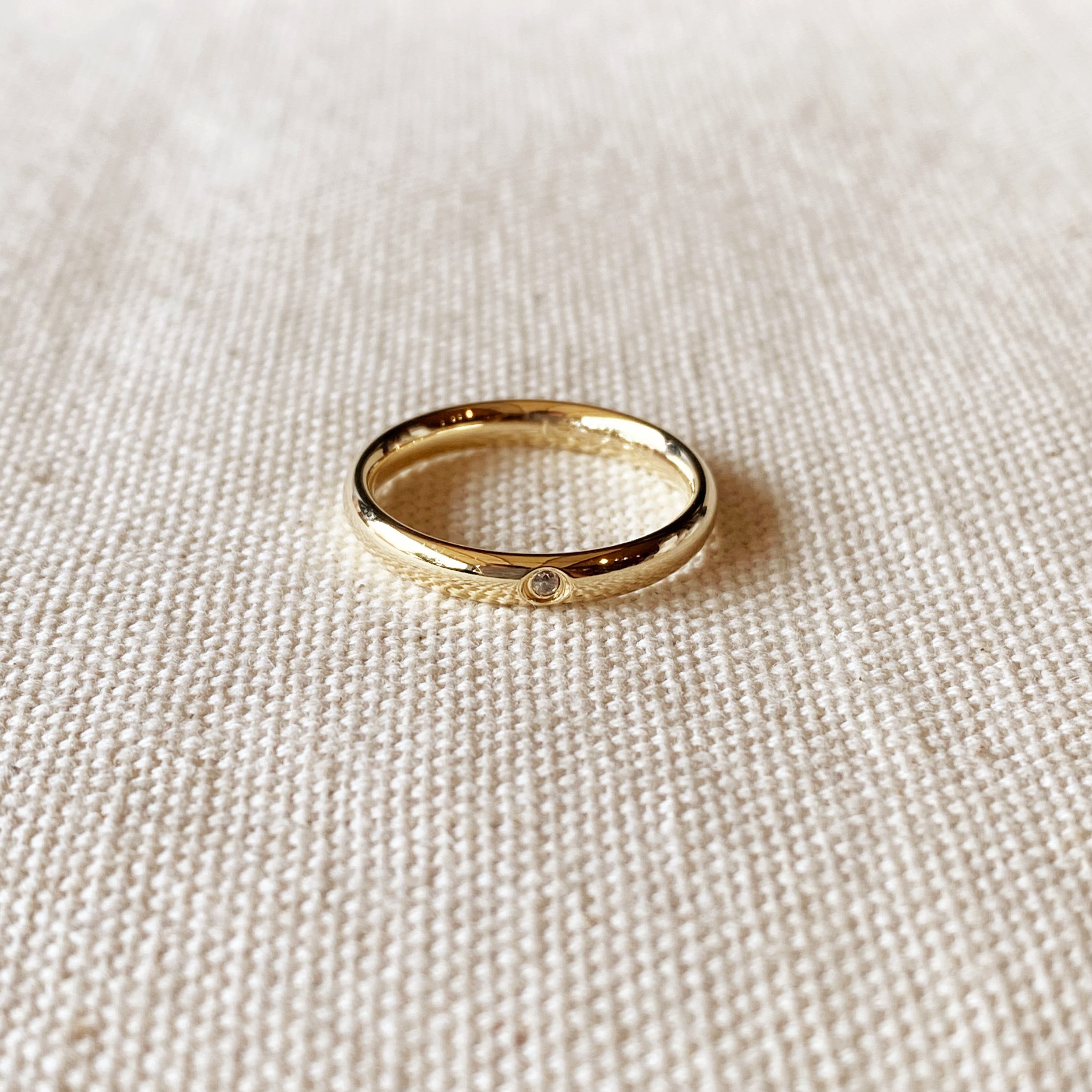 Mondsee 18k Gold Filled Band Ring With Cubic Zirconia Stone | 18k Gold Filled Jewelry