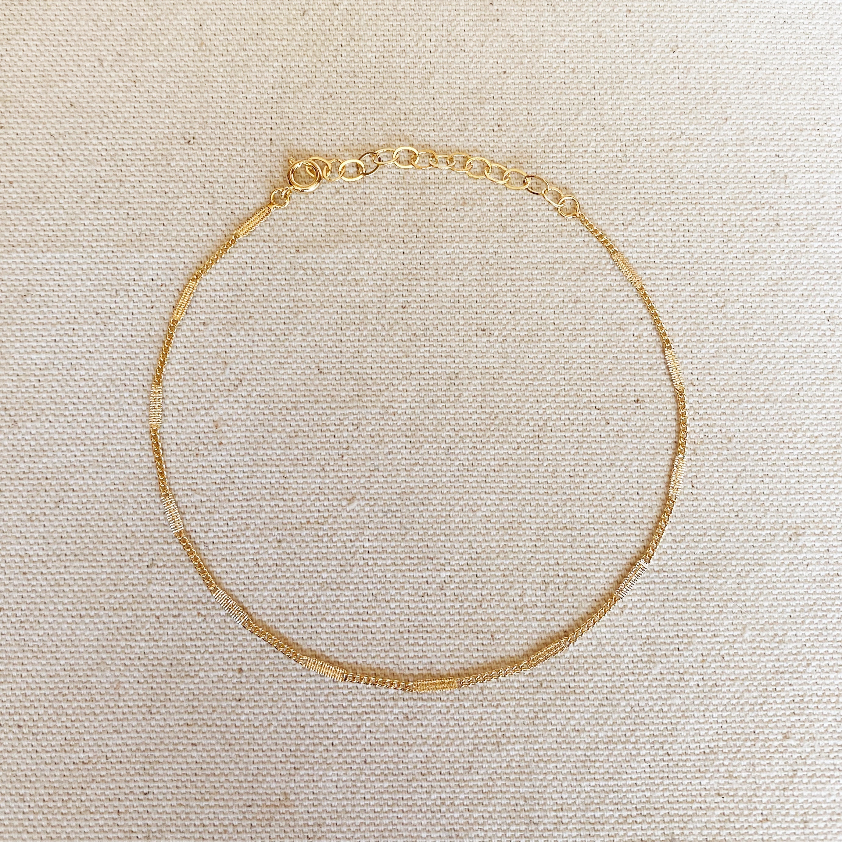 Mondsee 18k Gold Filled Pressed Detail Chain Anklet | 18k Gold Filled Jewelry