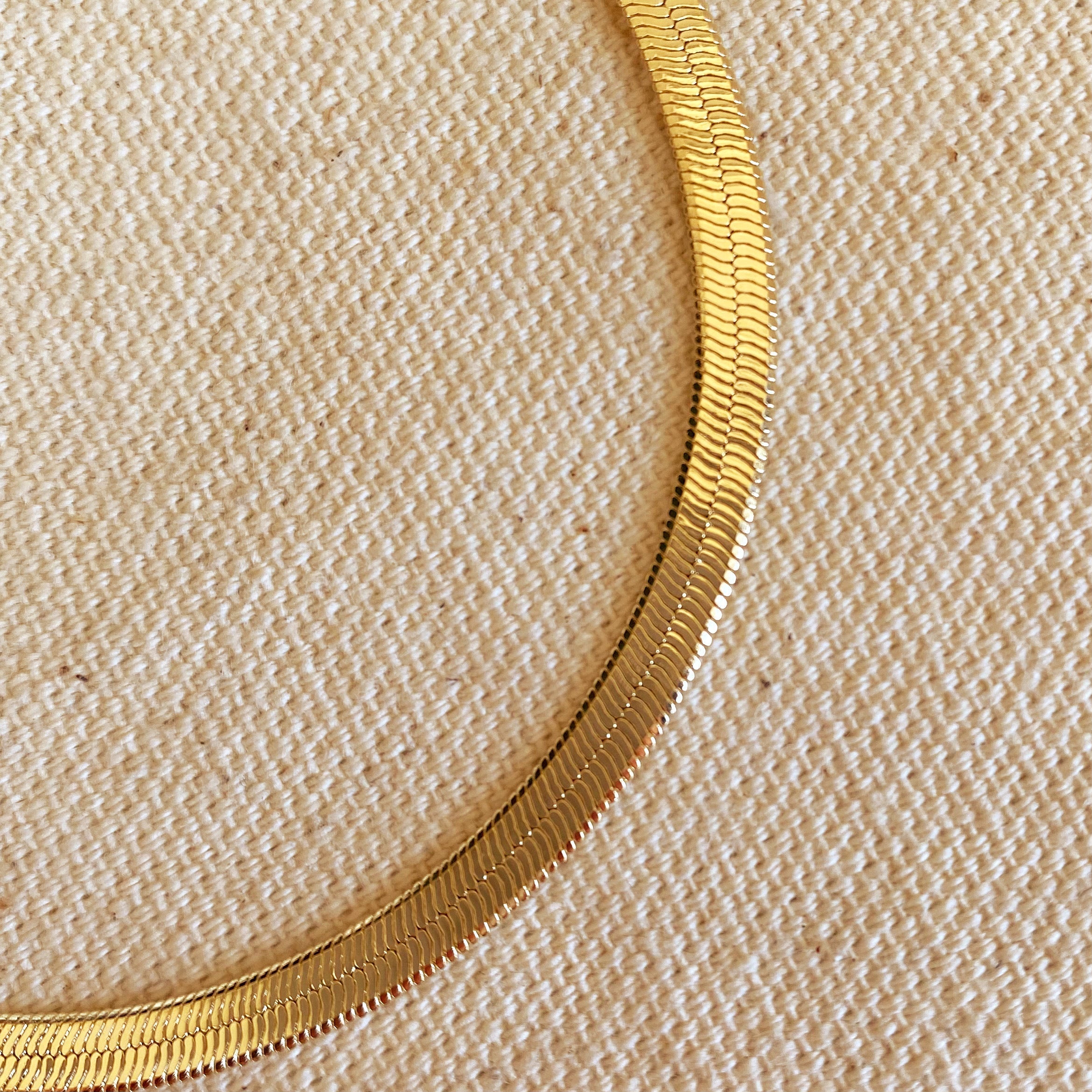 Mondsee 18k Gold Filled 4mm Herringbone Bracelet | 18k Gold Filled Jewelry